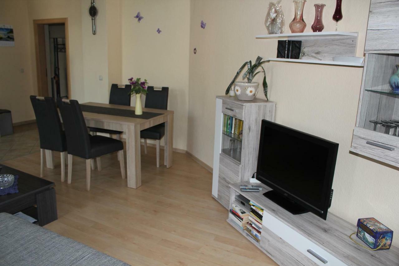 Ferienwohnung Am Schunckpark ドレスデン エクステリア 写真