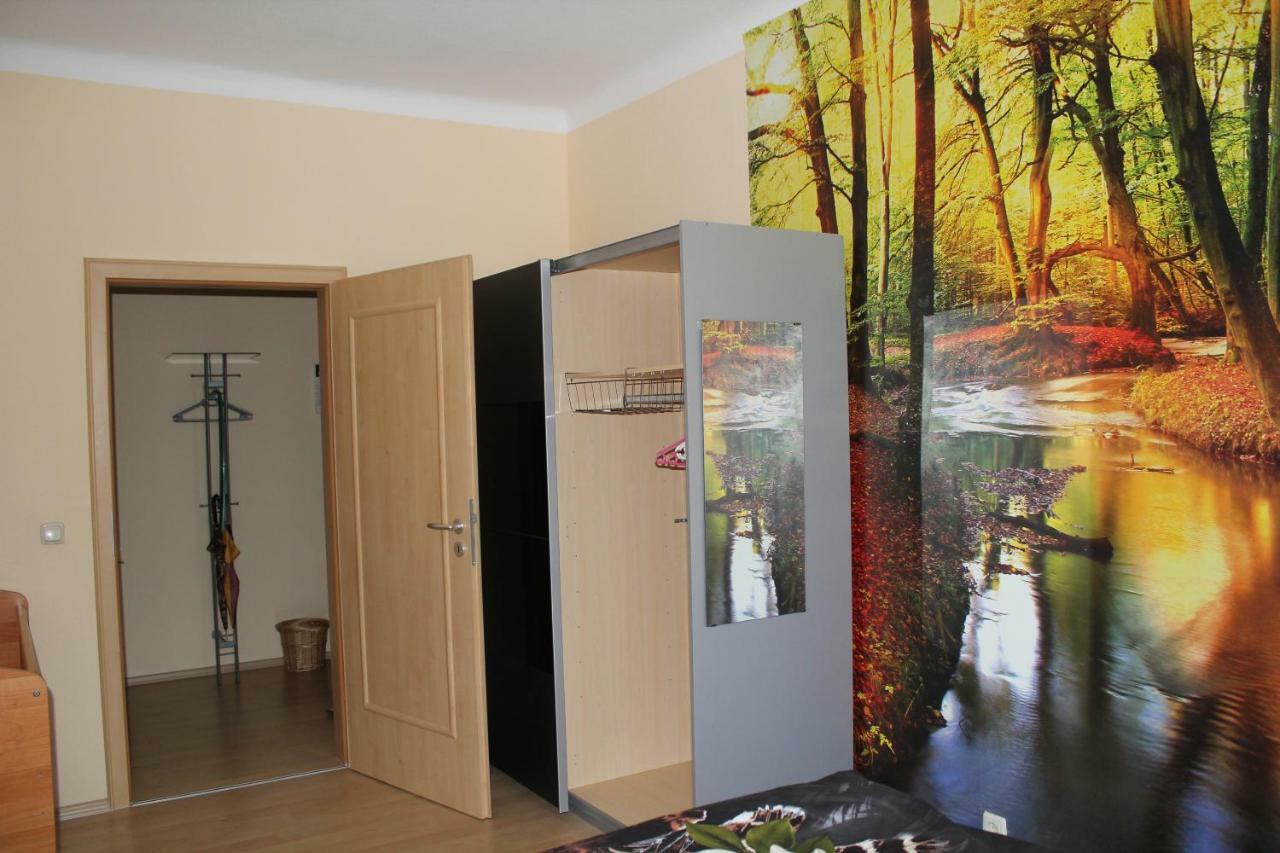 Ferienwohnung Am Schunckpark ドレスデン エクステリア 写真